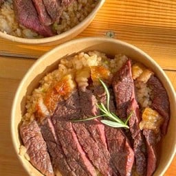 ข้าวผัดกระเทียม x special picanha