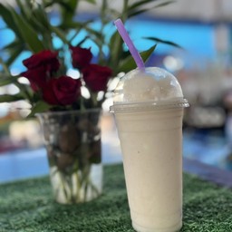 น้ำมะพร้าวปั่นนมสด