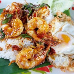 ข้าวกระเพรากุ้ง