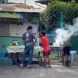 หมูปิ้งป้าเปาะ