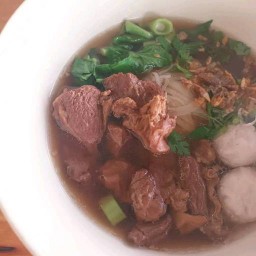 หลึบ-ร้านในซอย-
