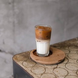 Latté (ลาเต้)