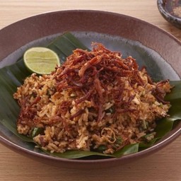 ข้าวผัดเรือแจวหมูฝอย