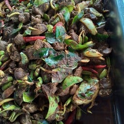 ครัวบังสาข้าวแกง