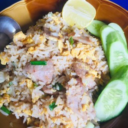 ข้าวผัดหมู