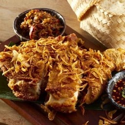 ไก่ทอดแซ่บอีลี่