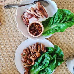 คอหมูย่างจิ้มแจ่ว สูตรโบราณขนาด100กรัม grilled pork neck with Jim jaew