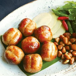 ไส้กรอกอีสานแซ่บอีลี่