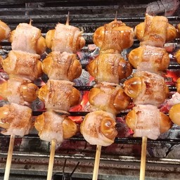 เบคอนพันไส้กรอกหนังกรอบ