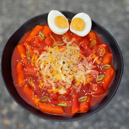 ต็อกโบกีหน้าชีส