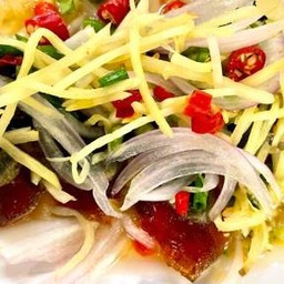 ยำไข่เยี่ยวม้า