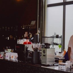 Power Cups หนึ่ง