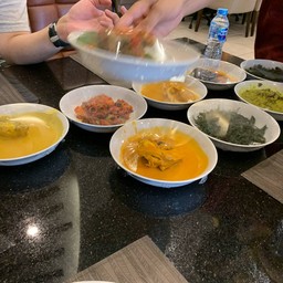 เสริ์ฟมาให้ทุกอย่าง