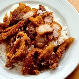 ข้าวหมูทอดเฮียอ๊อด