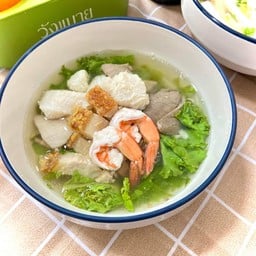 เกาเหลารวม หมู+ทะเล