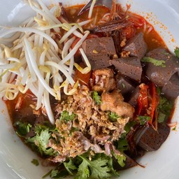 ขนมจีนน้ำเงี้ยว by ศักดิ์