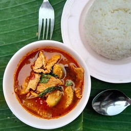 แกงเผ็ดหมู