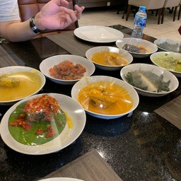เสริ์ฟมาให้ทุกอย่าง