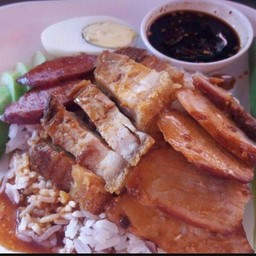 อ้วนข้าวหมูแดง หมูกรอบ เป็ดย่าง ไก่ย่าง ไก่ทอด ยำไก่แซ่บ ข้าวมันไก่
