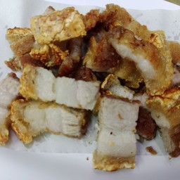 หมูกรอบ