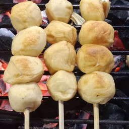 เต้าหู้หมูใหญ่