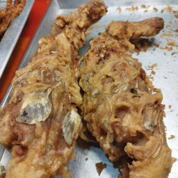 โครงไก่ทอด