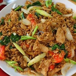 ข้าวผัดโบราณ