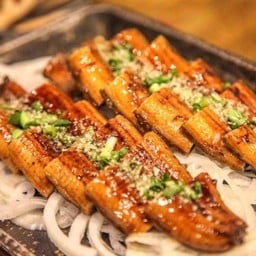 ปลาไหลย่าง (붕장어 구이)