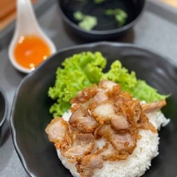 ข้าวหมูสามชั้นทอด