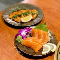 Kura Langsuan Premium Yakiniku & Sushi หลังสวน
