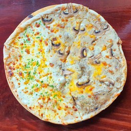 พิซซ่า(เห็ดทรัฟเฟิล-ซูเปอร์ชีส)