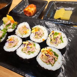 ทูน่าสไปซี่คิมบับ