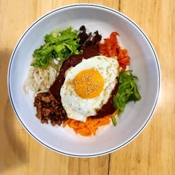 บิบิมบับ หรือข้าวยำเกาหลี