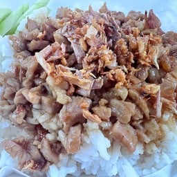 เนื้อกระเทียมพริกไทย