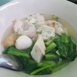 ก๋วยเตี๋ยวน้ำใส