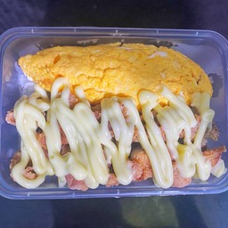 ข้าวไข่ม้วนคาราเกะมาโย