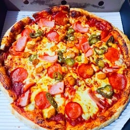 Urban Pizza พิซซ่า มาร์เก็ต เพลส ดุสิต