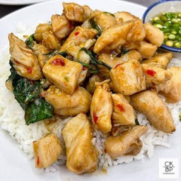 ข้าวกะเพราไก่