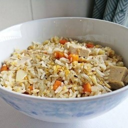 ข้าวผัดไก่ย่อ