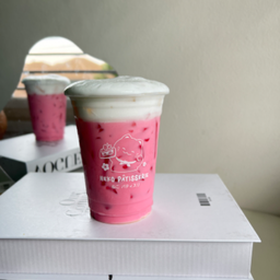 นมชมพูเย็น