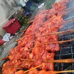 ไก่เยิ้มหวานเจี๊ยบย่าง