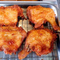 สะโพกไก่ทอด (ไซส์ L )