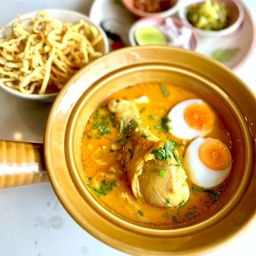 ข้าวซอยไก่