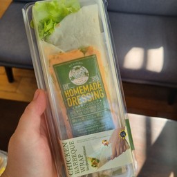 ชิคเก้นบาร์บีคิวแรพส์ โอ้กะจู๋