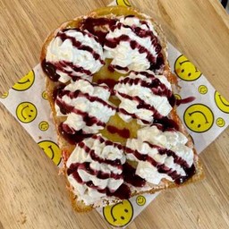 วิปครีมบลูเบอร์รี่