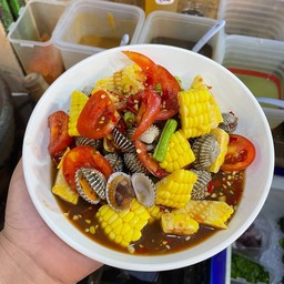 ตำข้าวโพดหอยแครง