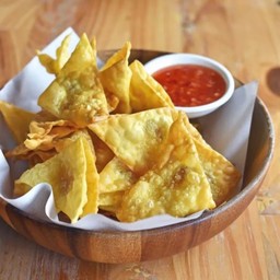 เกี๊ยวใส้หมูสับทอด