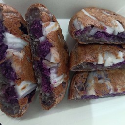 หวานน้อยอร่อยมาก ใส่มันม่วง