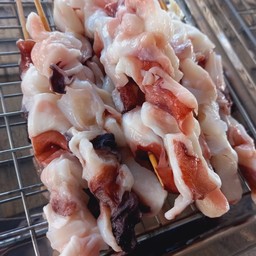 หมูสเต๊ะ อารี วัชระ