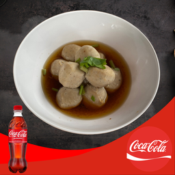 [อร่อยซ่ากับโค้ก] ลูกชิ้นหมูลวก +  โค้ก ออริจินัล (ขวด)